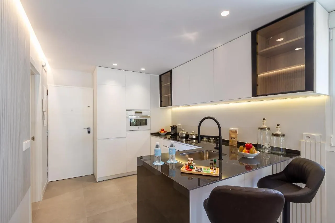 Marbella Banus Suites - Golden Mile Carolina Park Suite Apartment
