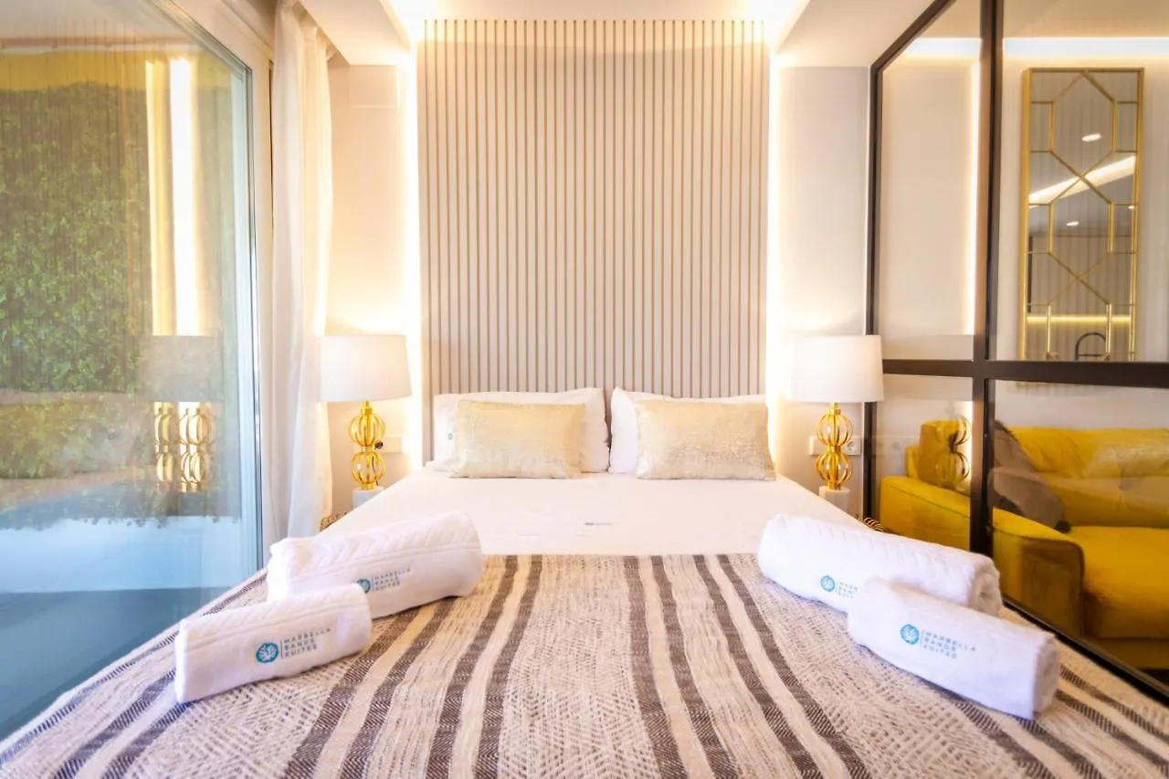 Marbella Banus Suites - Golden Mile Carolina Park Suite Apartment