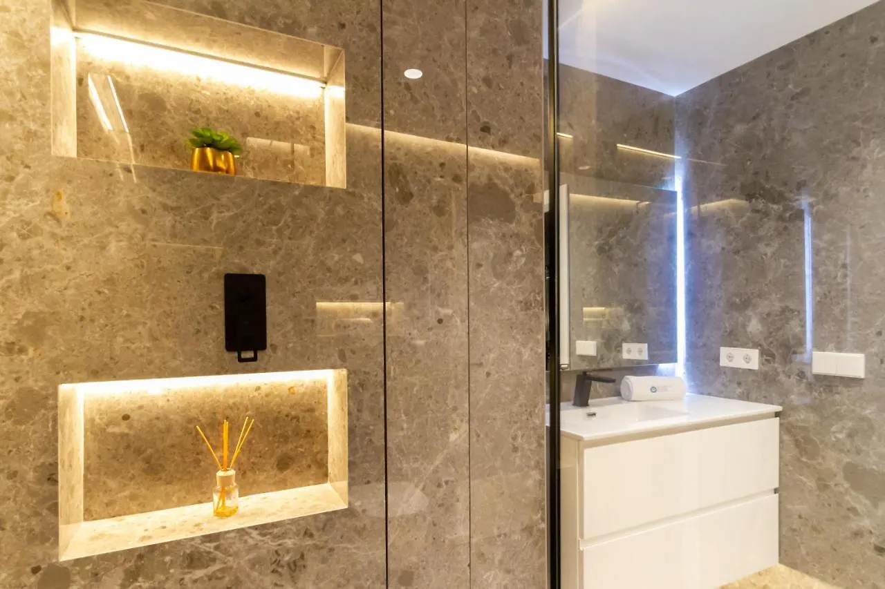 Marbella Banus Suites - Golden Mile Carolina Park Suite Apartment