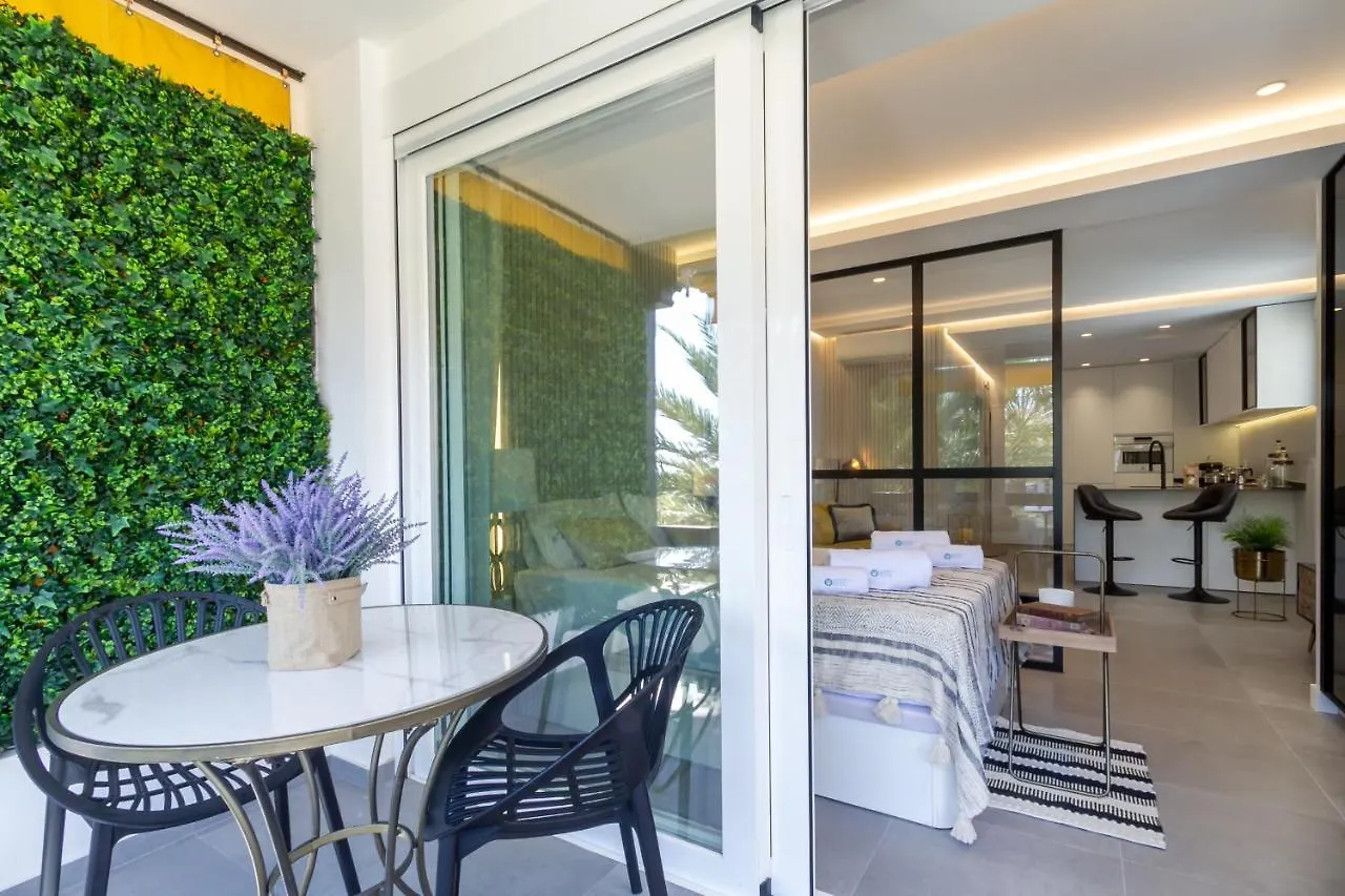 Marbella Banus Suites - Golden Mile Carolina Park Suite Apartment
